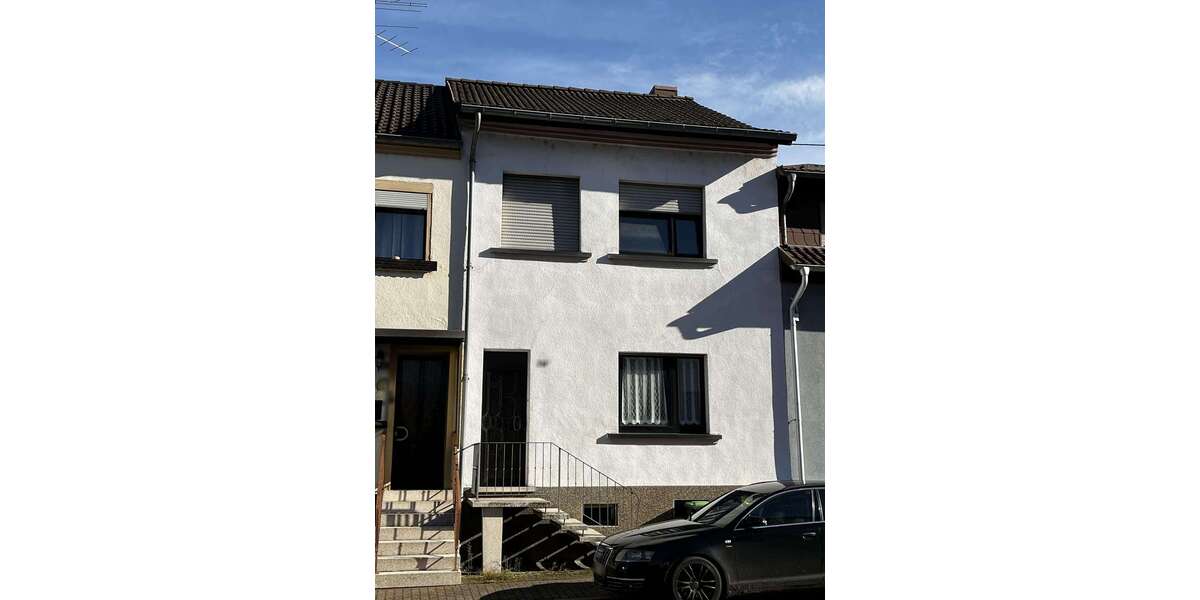 Einfamilienhaus Saarlouis - 4 Zimmer, 100 m&sup2;, 79.000&euro; | Angebot:23730222