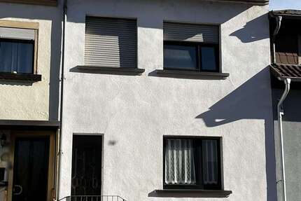 Haus Saarlouis - 4 Zimmer, 100 m&sup2;, 79.000&euro; | Angebot:23730222