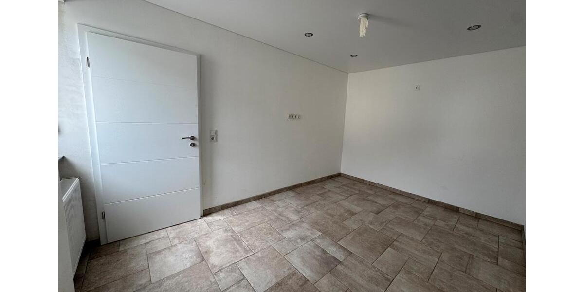 Etagenwohnung Rehlingen-Siersburg Siersburg - 2 Zimmer, 75 m&sup2;, 750&euro; | Angebot:25572198