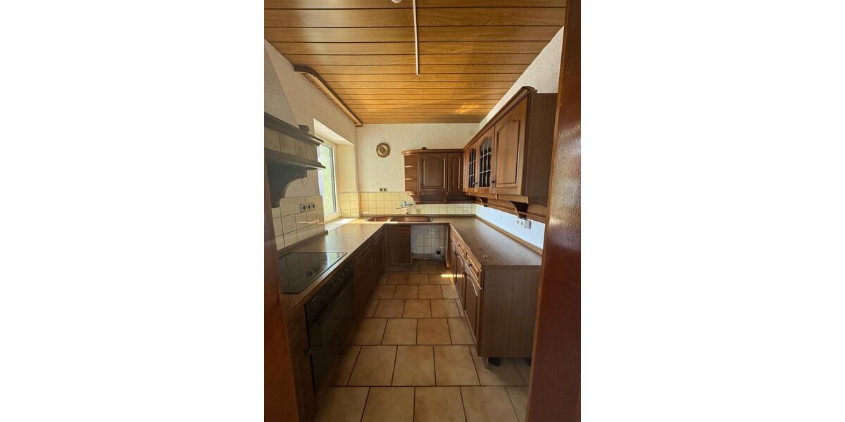 Erdgeschoßwohnung Saarlouis - 4 Zimmer, 110 m&sup2;, 1.350&euro; | Angebot:26646387