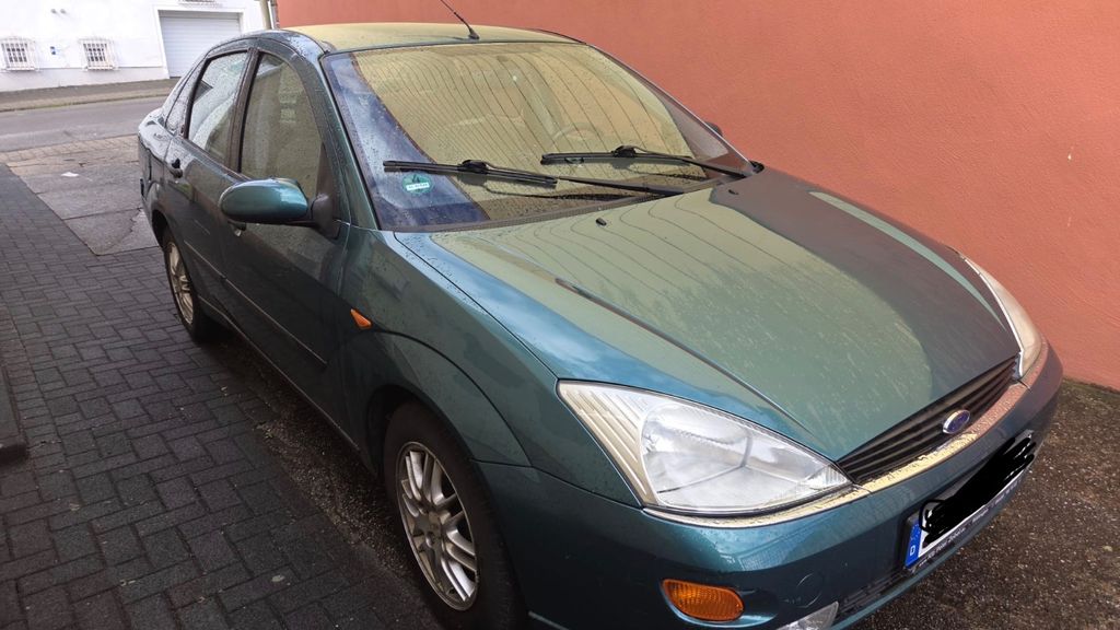 Ford Focus 153.000 km 1.950 &euro; Lebach 66822