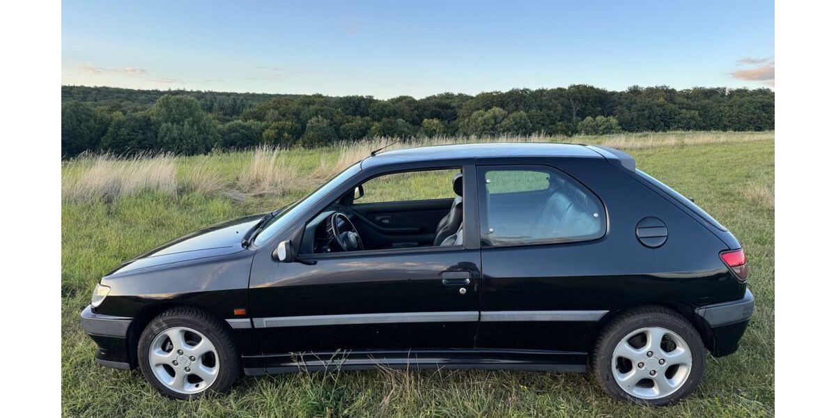 Peugeot 306 235.000 km 2.999 &euro; Illingen 66557