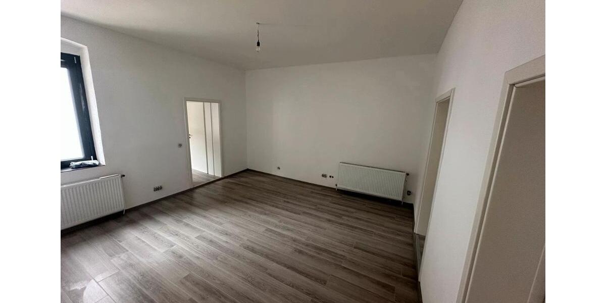 Einfamilienhaus Völklingen - 10 Zimmer, 10 m&sup2;, 325.000&euro; | Angebot:24996718