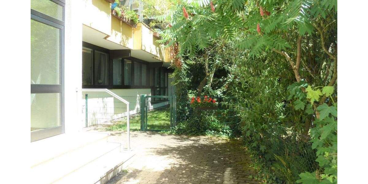 Etagenwohnung Saarlouis - 2 Zimmer, 53 m&sup2;, 750&euro; | Angebot:25772467