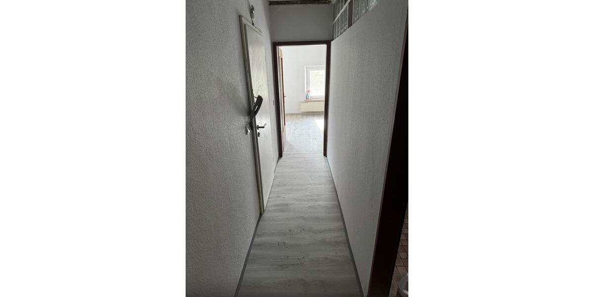 Dachgeschoßwohnung Quierschied - 4 Zimmer, 79 m&sup2;, 540&euro; | Angebot:26506775