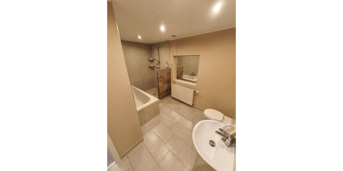 Erdgeschoßwohnung Mandelbachtal - 3 Zimmer, 83 m&sup2;, 990&euro; | Angebot:25298082