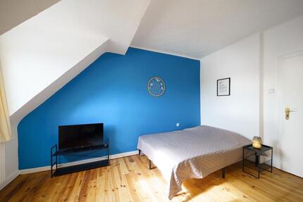 Wohnung Saarbrücken Eschberg - 1 Zimmer, 50 m&sup2;, 69&euro; | Angebot:26417190
