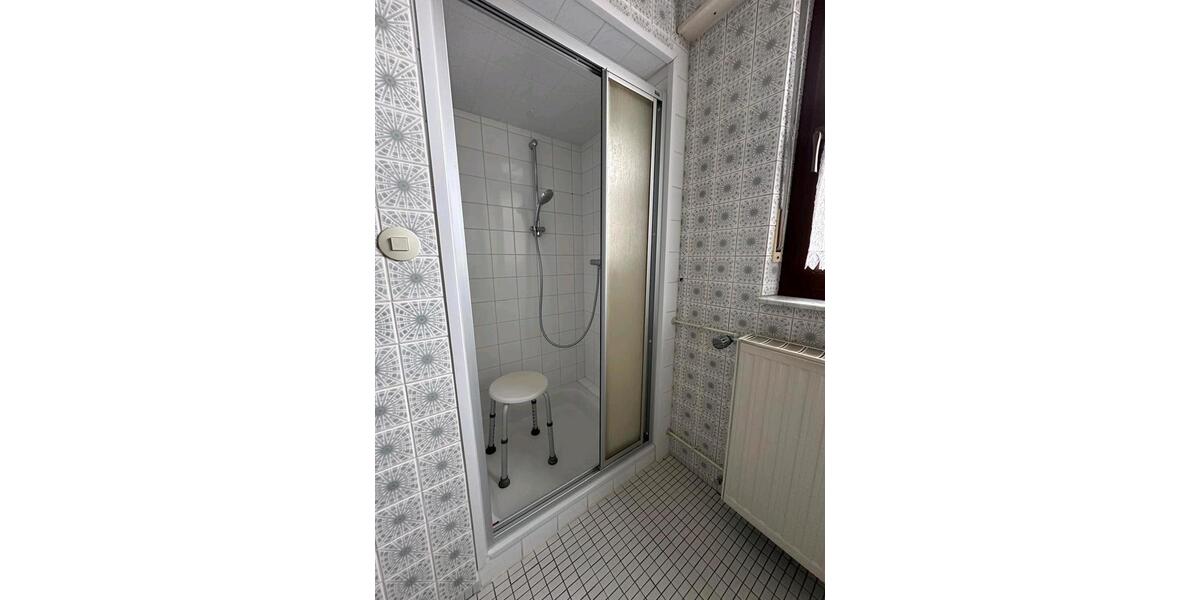 Einfamilienhaus Illingen - 7 Zimmer, 173 m&sup2;, 248.000&euro; | Angebot:22434207