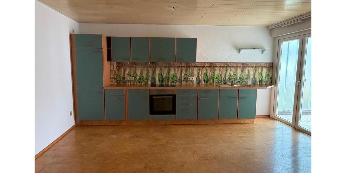 Etagenwohnung Schmelz - 2 Zimmer, 50 m&sup2;, 400&euro; | Angebot:25655782