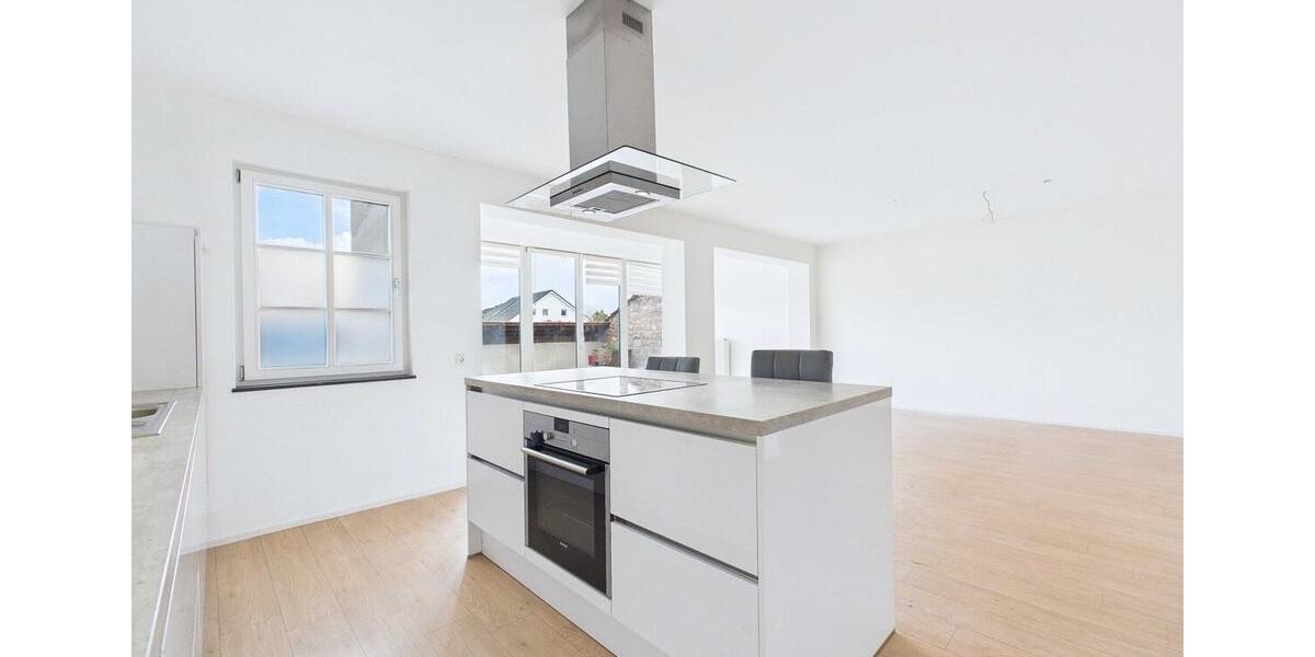 Etagenwohnung Saarlouis - 3 Zimmer, 117 m&sup2;, 1.150&euro; | Angebot:25782412