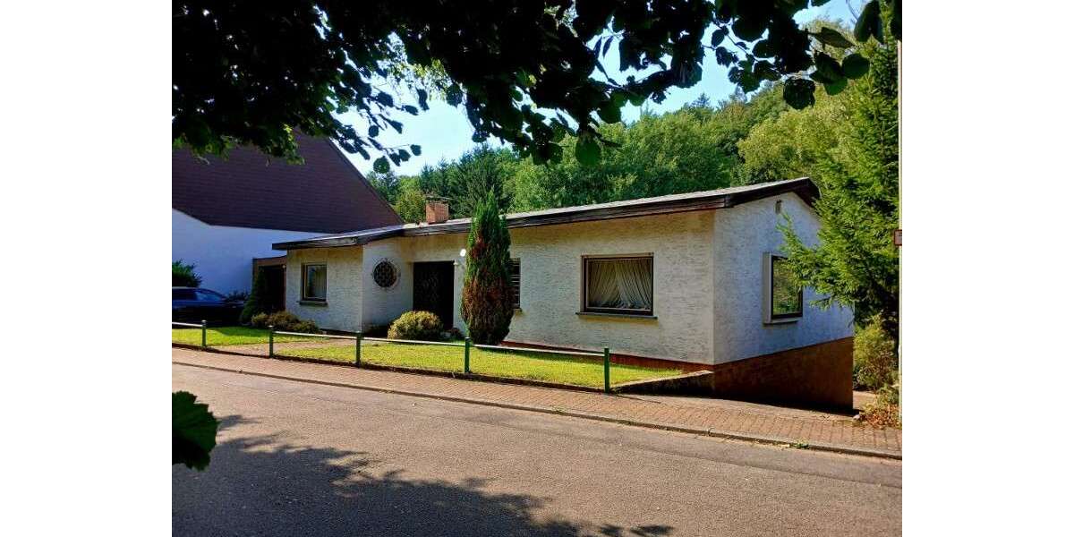 Einfamilienhaus Emmersweiler Emmersweiler - 4 Zimmer, 133 m&sup2;, 198.000&euro; | Angebot:22011711