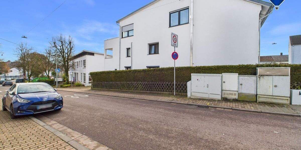 Reihenendhaus Schwalbach Hülzweiler - 6 Zimmer, 180 m&sup2;, 359.000&euro; | Angebot:25769949