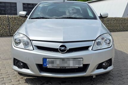 Opel Tigra 121.890 km 1.850 &euro; Friedrichsthal 66299
