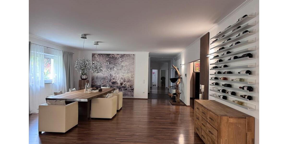 Einfamilienhaus Zweibrücken - 5 Zimmer, 300 m&sup2;, 790.000&euro; | Angebot:26992848