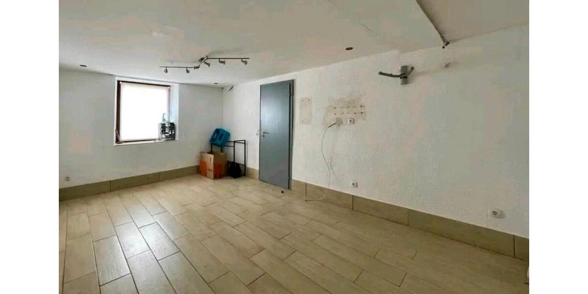 Reihenhaus Blieskastel - 4 Zimmer, 157 m&sup2;, 155.000&euro; | Angebot:24335353