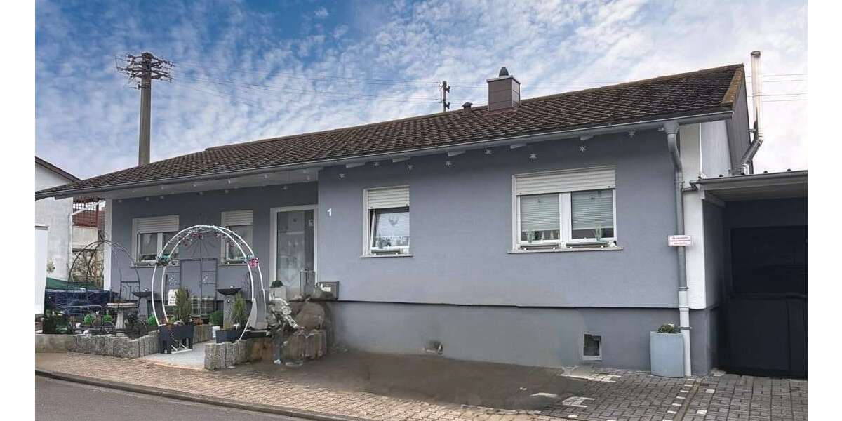Einfamilienhaus Bexbach - 7 Zimmer, 180 m&sup2;, 295.000&euro; | Angebot:25548332