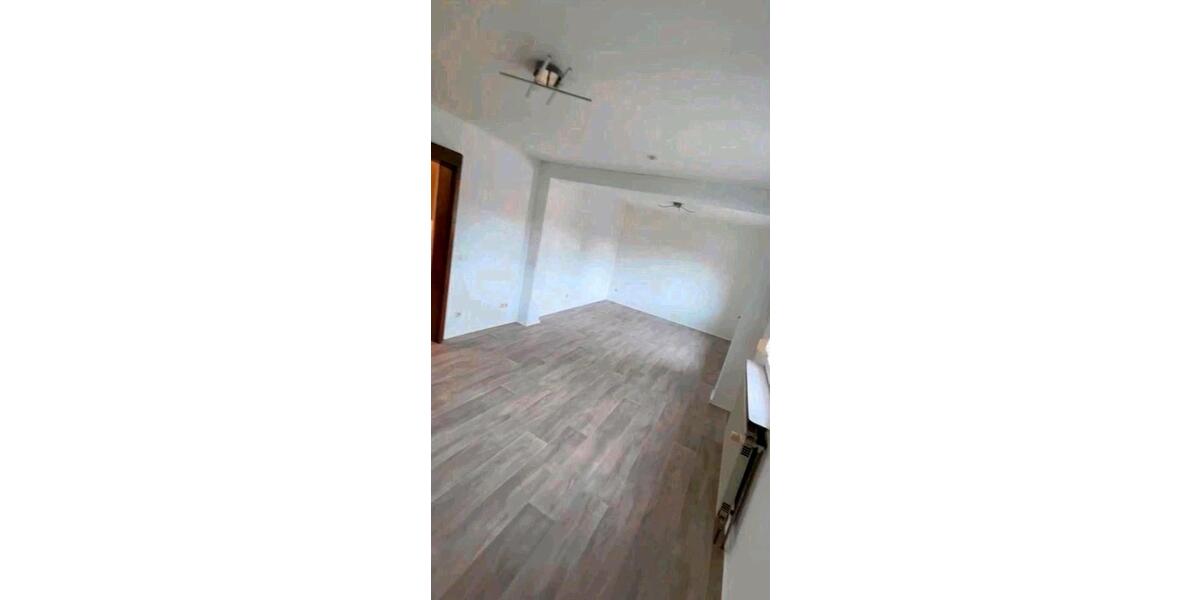 Etagenwohnung Neunkirchen Heinitz - 4 Zimmer, 85 m&sup2;, 800&euro; | Angebot:26699844
