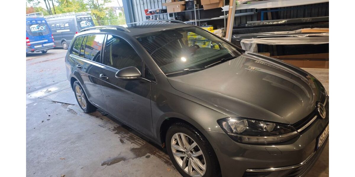 VW Golf 181.000 km 9.000 &euro; Ensdorf 66806