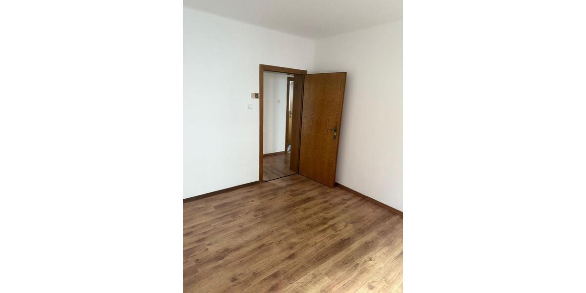 Erdgeschoßwohnung Saarbrücken Malstatt - 2 Zimmer, 58 m&sup2;, 500&euro; | Angebot:26006541