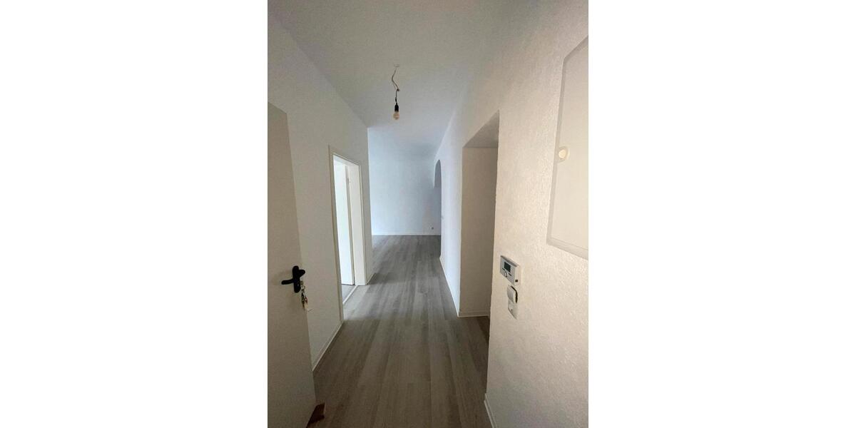Erdgeschoßwohnung Neunkirchen - 3 Zimmer, 85 m&sup2;, 620&euro; | Angebot:25257536