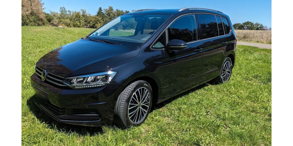 VW Touran 63.000 km 26.900 &euro; Spiesen-Elversberg 66583