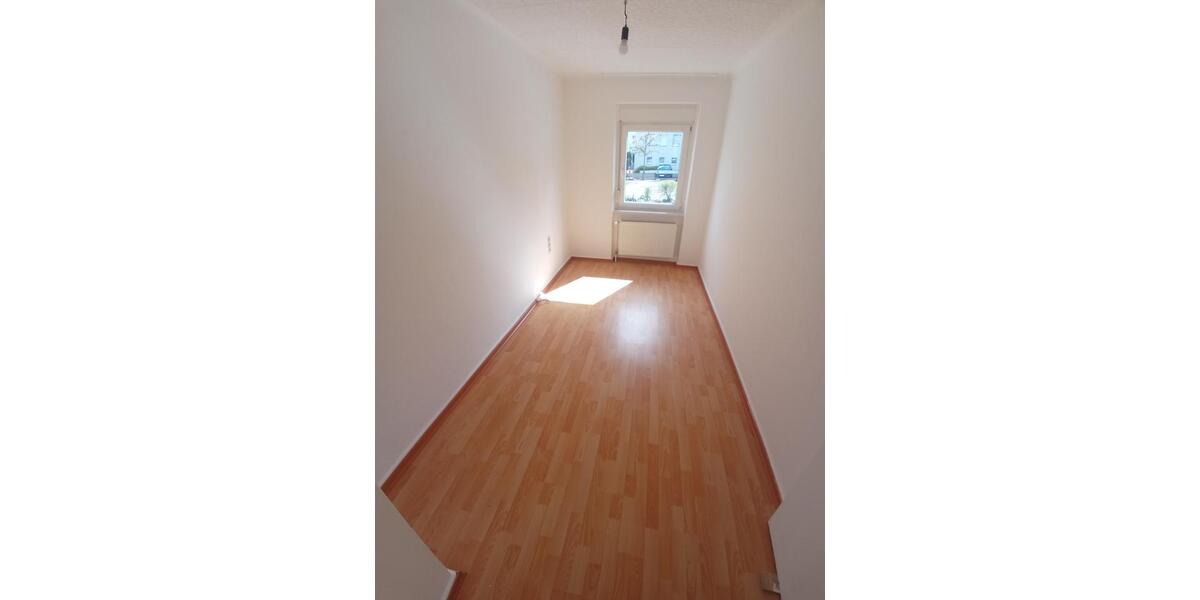 Hochparterre Neunkirchen - 1 Zimmer, 60 m&sup2;, 465&euro; | Angebot:26652032