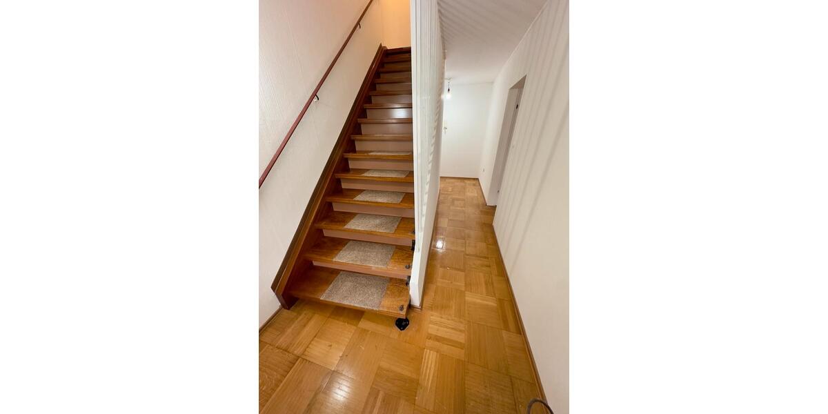 Maisonettenwohnung Saarbrücken Dudweiler - 4 Zimmer, 85 m&sup2;, 1.100&euro; | Angebot:26638715