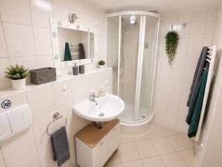Mehrfamilienhaus, Wohnhaus Homburg Erbach - 8 Zimmer, 130 m&sup2;, 280.000&euro; | Angebot:26644233