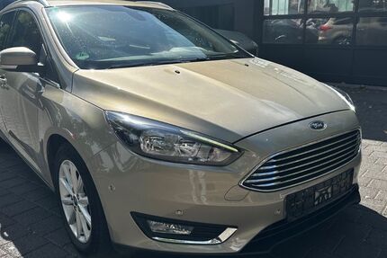 Ford Focus 77.000 km 6.690 &euro; Saarlouis 66740