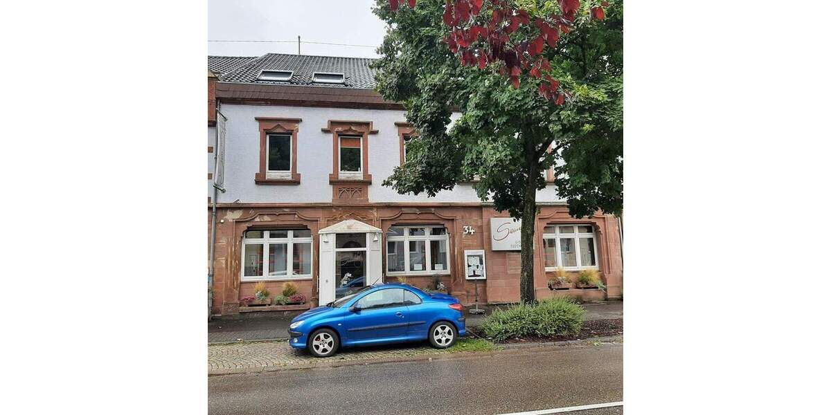 Etagenwohnung Großrosseln - 6 Zimmer, 214 m&sup2;, 199.999&euro; | Angebot:25780963