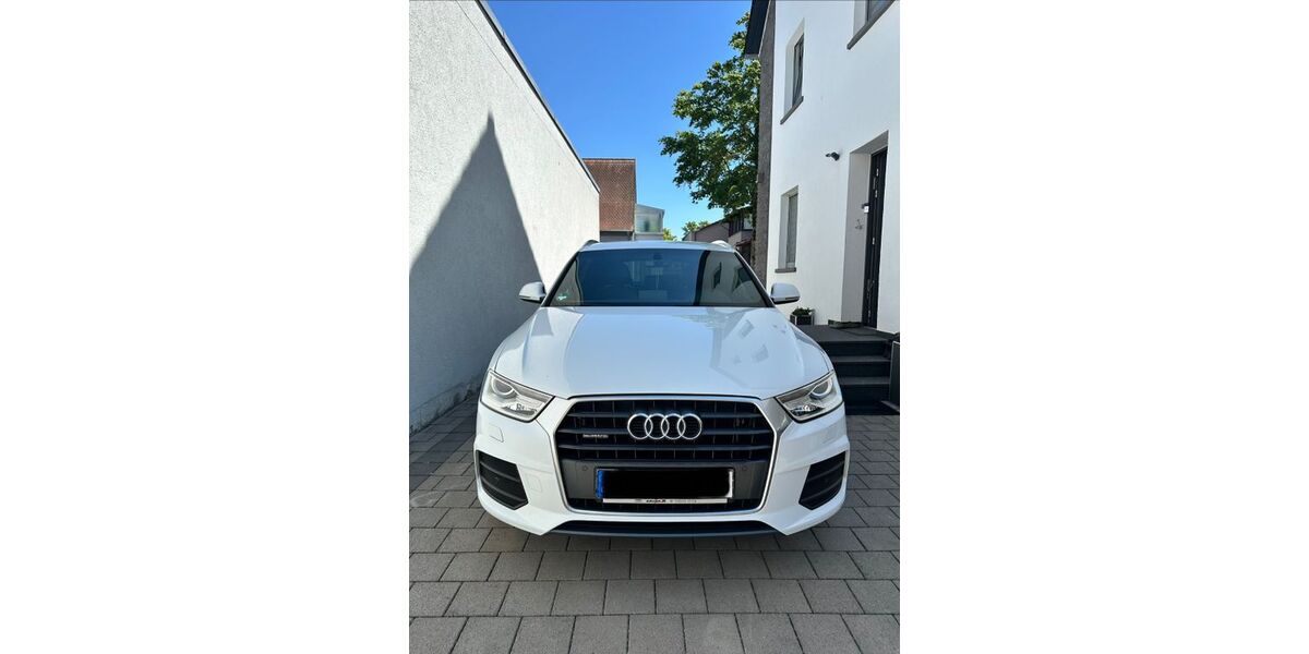 Audi Q3 220.982 km 17.399 &euro; Homburg 66424
