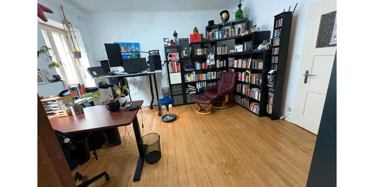 Etagenwohnung Saarbrücken - 1 Zimmer, 75 m&sup2;, 890&euro; | Angebot:25431680