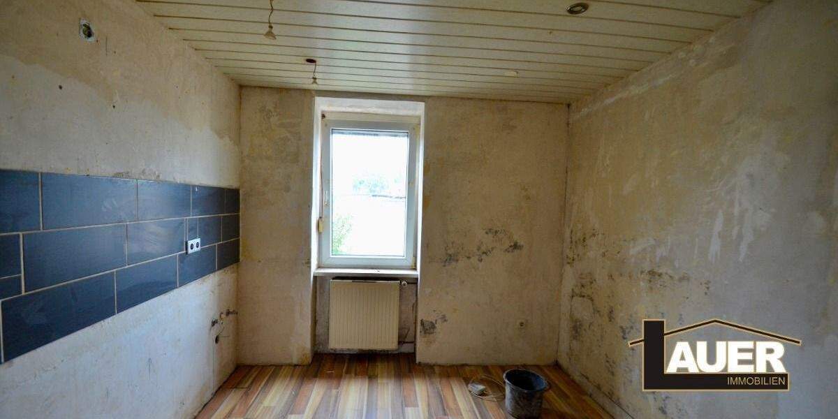 Einfamilienhaus Völklingen Wehrden - 5 Zimmer, 110 m&sup2;, 125.000&euro; | Angebot:25770156