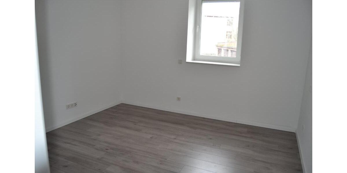 Hochparterre Neunkirchen - 2 Zimmer, 70 m&sup2;, 850&euro; | Angebot:24711653