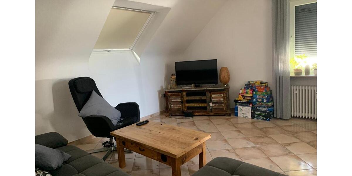 Dachgeschoßwohnung Heusweiler - 4 Zimmer, 77 m&sup2;, 480&euro; | Angebot:26688638