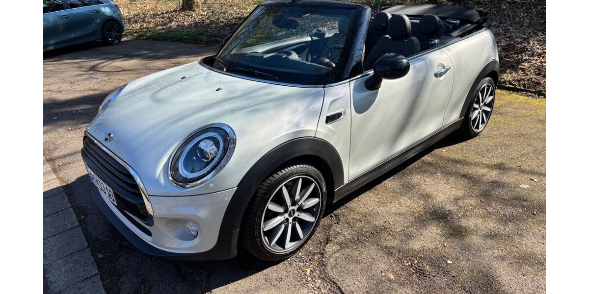 Mini Cooper Cabrio 65.000 km 16.990 &euro; Völklingen 66333