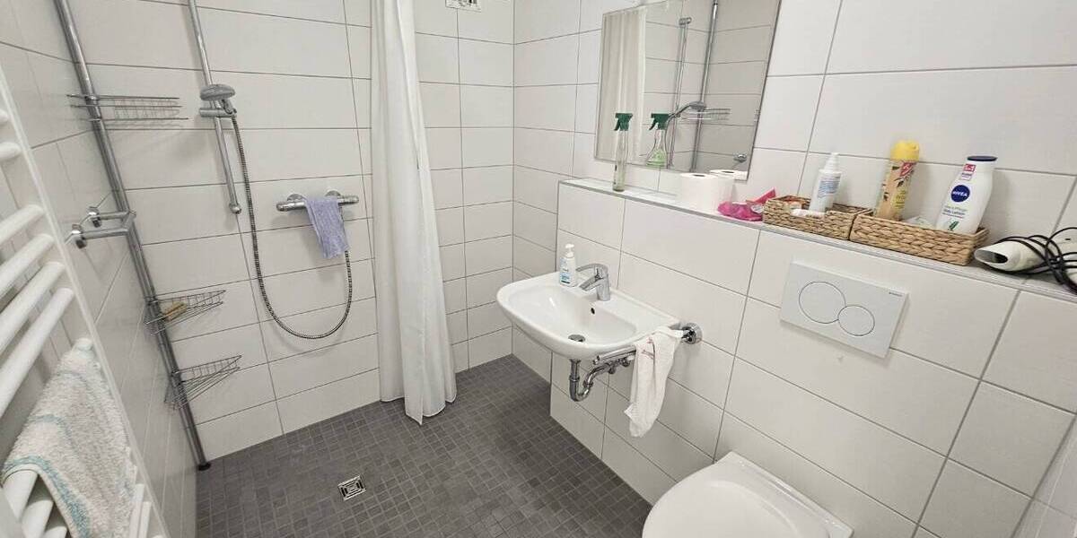 Mehrfamilienhaus, Wohnhaus Neunkirchen-Wellesweiler Wellesweiler - 8 Zimmer, 164 m&sup2;, 199.000&euro; | Angebot:26029540