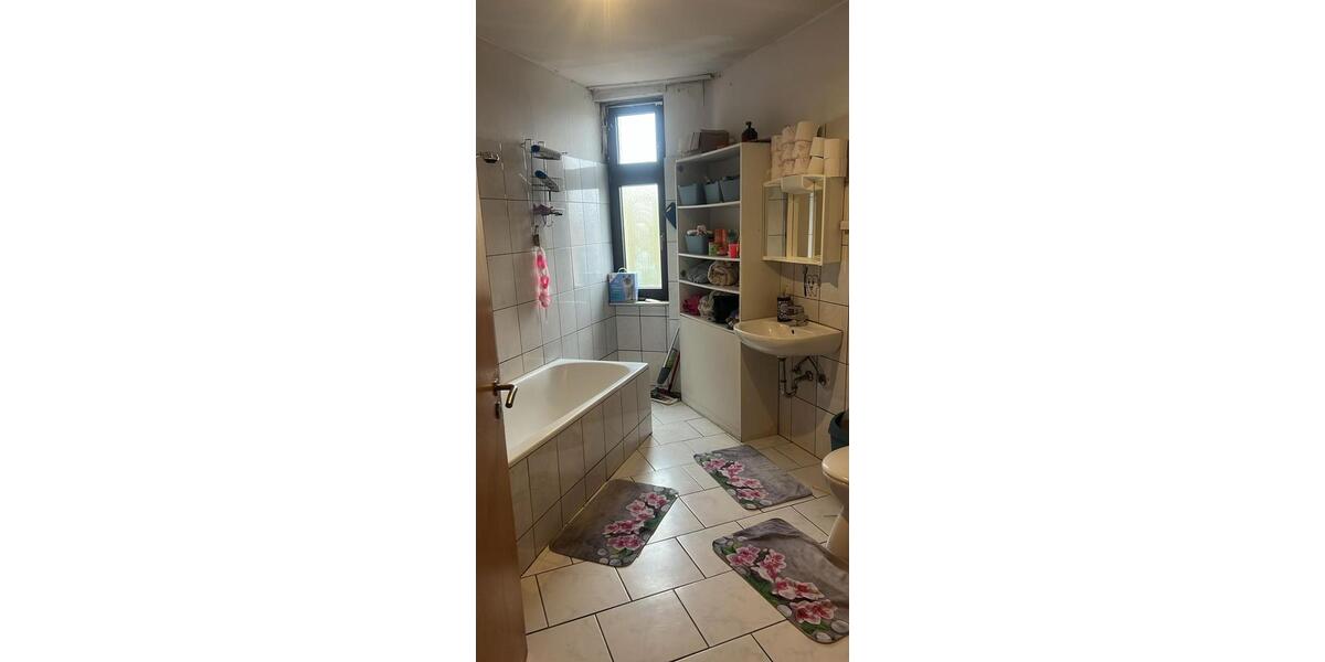 Etagenwohnung Völklingen - 4 Zimmer, 111 m&sup2;, 790&euro; | Angebot:25943085