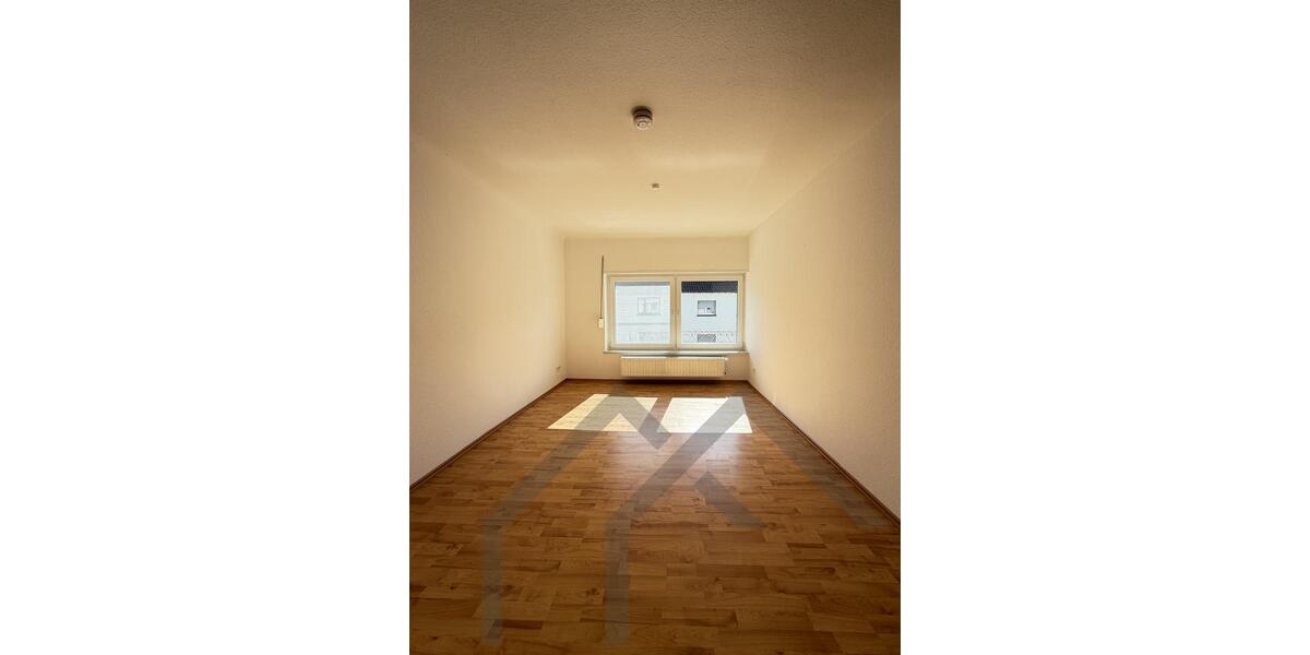 Etagenwohnung Blieskastel - 3 Zimmer, 83 m&sup2;, 700&euro; | Angebot:26620855