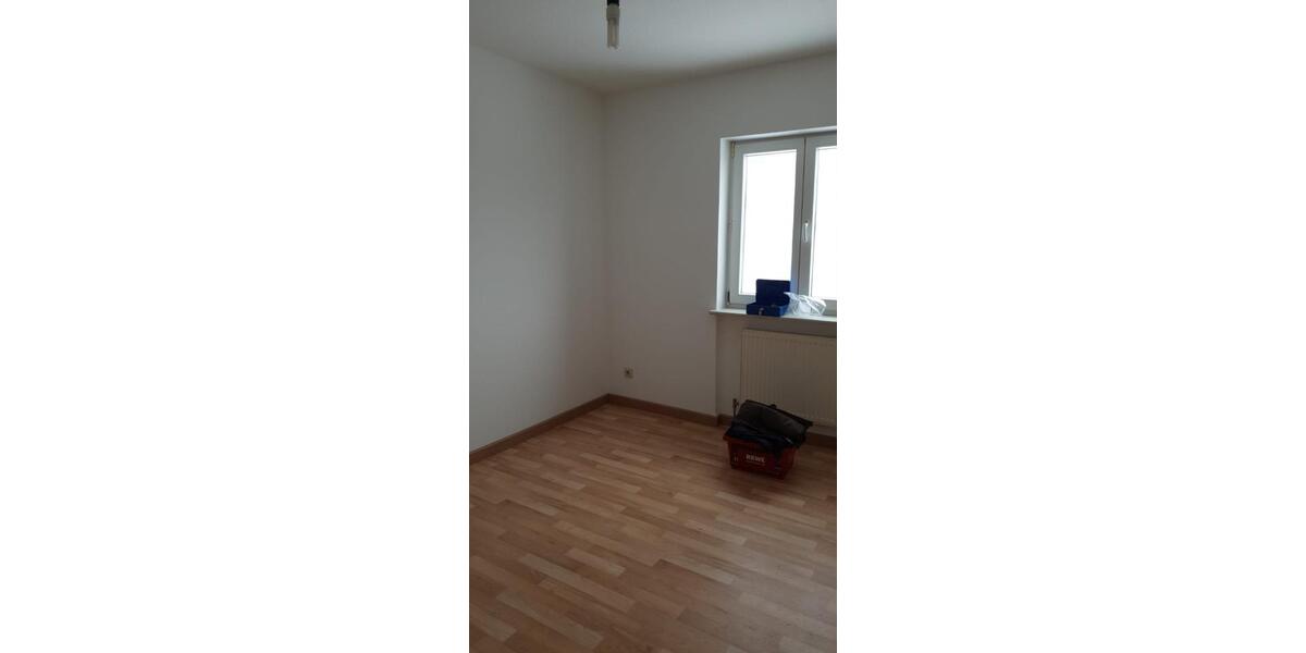 Erdgeschoßwohnung Rehlingen-Siersburg Siersburg - 3 Zimmer, 77 m&sup2;, 600&euro; | Angebot:26661560