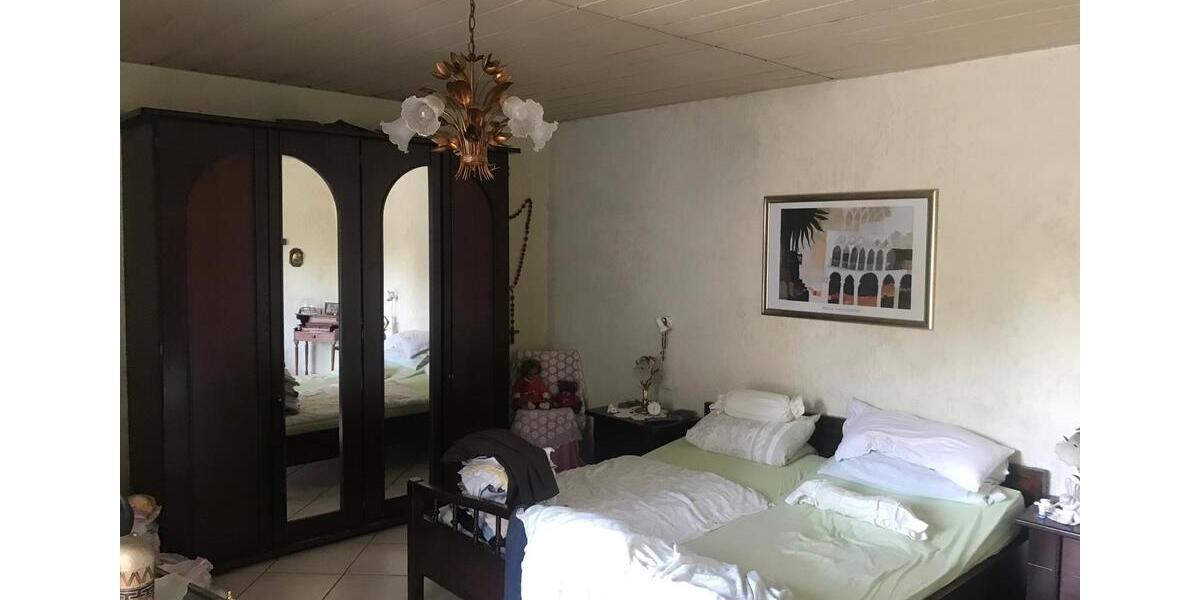 Dachgeschoßwohnung Großrosseln - 4 Zimmer, 116 m&sup2;, 950&euro; | Angebot:25857855