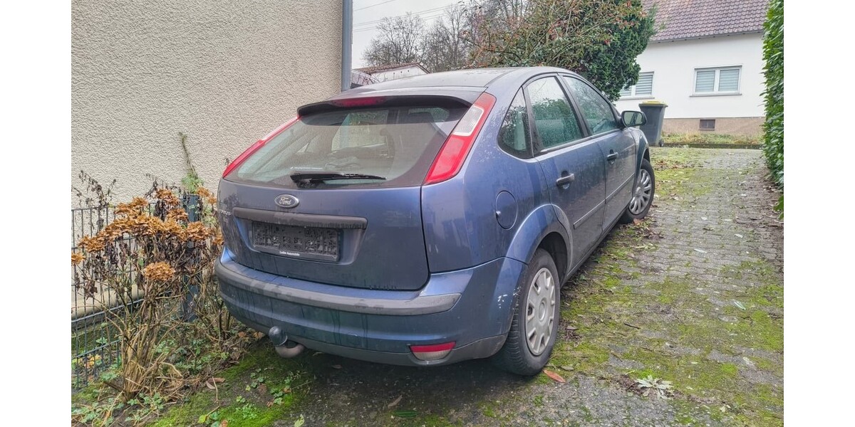 Ford Focus M1 76.000 km 1.700 &euro; Rehlingen-Siersburg 66780