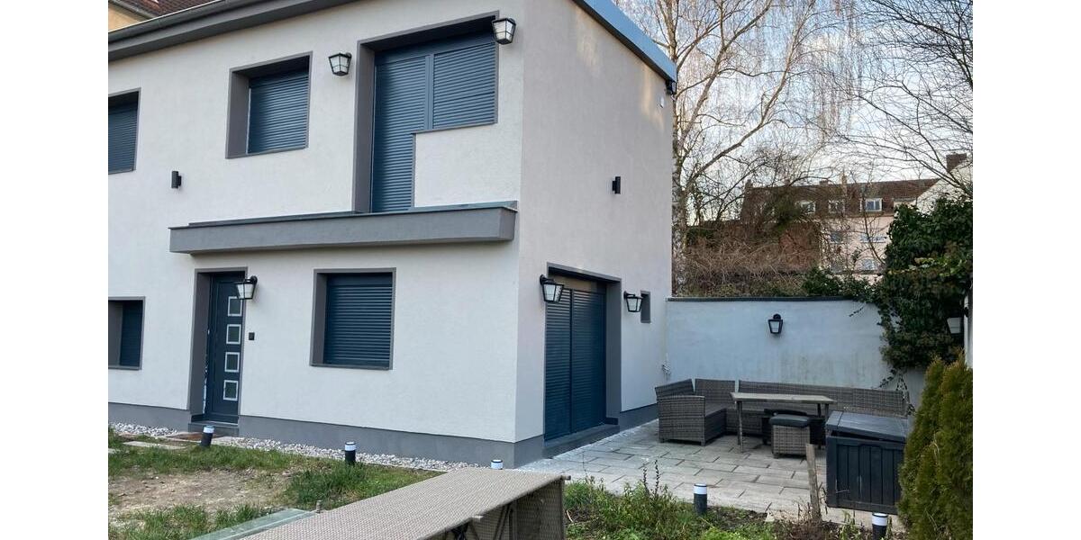 Etagenwohnung Saarbrücken West - 2 Zimmer, 60 m&sup2;, 910&euro; | Angebot:26683697