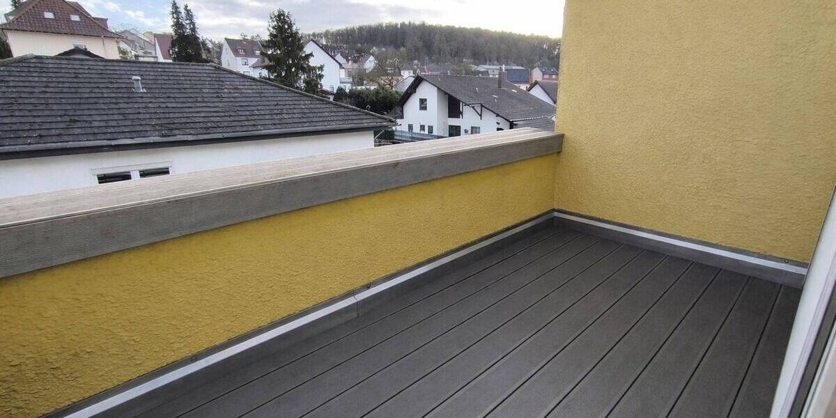 Etagenwohnung Völklingen / Fürstenhausen Fürstenhausen - 5 Zimmer, 116 m&sup2;, 225.000&euro; | Angebot:25928119