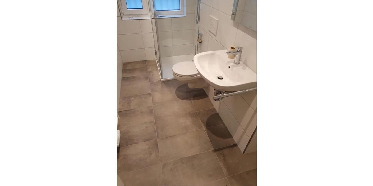 Etagenwohnung Saarbrücken Neue Bremm - 3 Zimmer, 75 m&sup2;, 140.000&euro; | Angebot:25854461