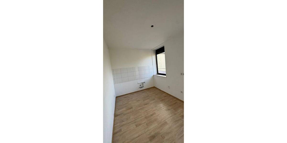 Etagenwohnung Saarbrücken Dudweiler - 4 Zimmer, 108 m&sup2;, 780&euro; | Angebot:26869345