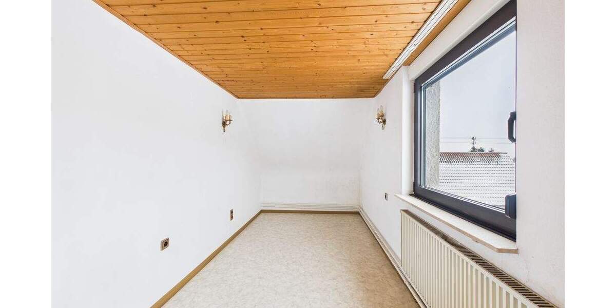 Doppelhaushälfte Saarbrücken / Altenkessel Altenkessel - 4 Zimmer, 95 m&sup2;, 158.000&euro; | Angebot:25687901