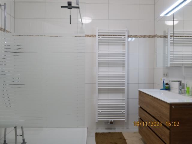 Bungalow, Bauhausstil, in bevorzugter uninaher Wohnlage - Einfamilienhaus Homburg | Angebot:20766295