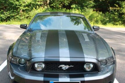 Ford Mustang 150.000 km 18.000 &euro; Saarbrücken 66132