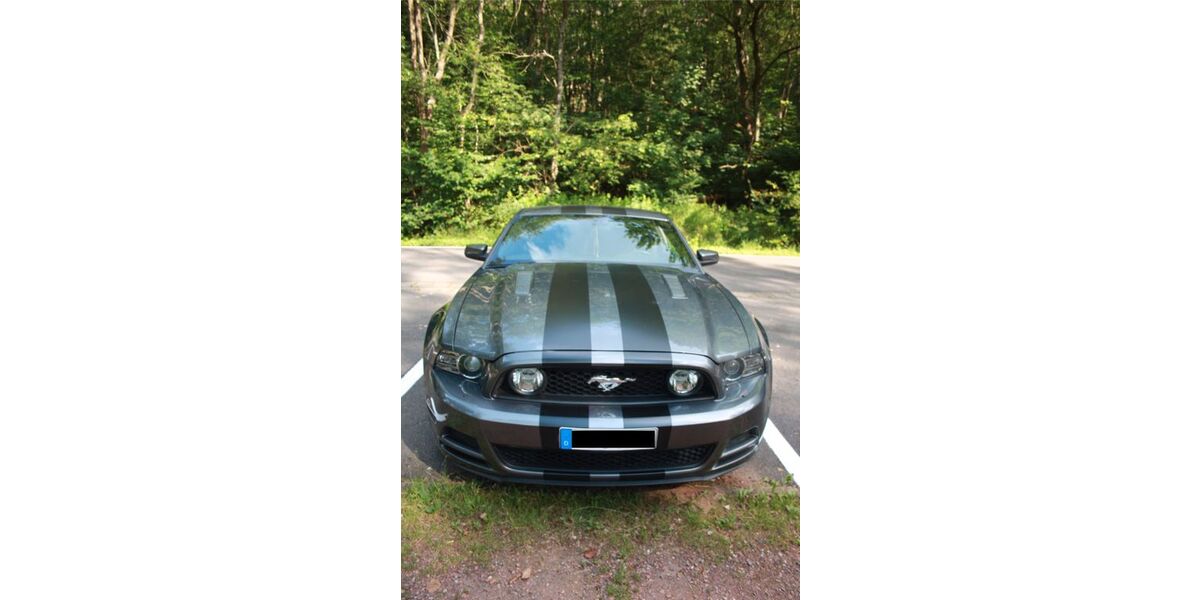 Ford Mustang 150.000 km 18.000 &euro; Saarbrücken 66132
